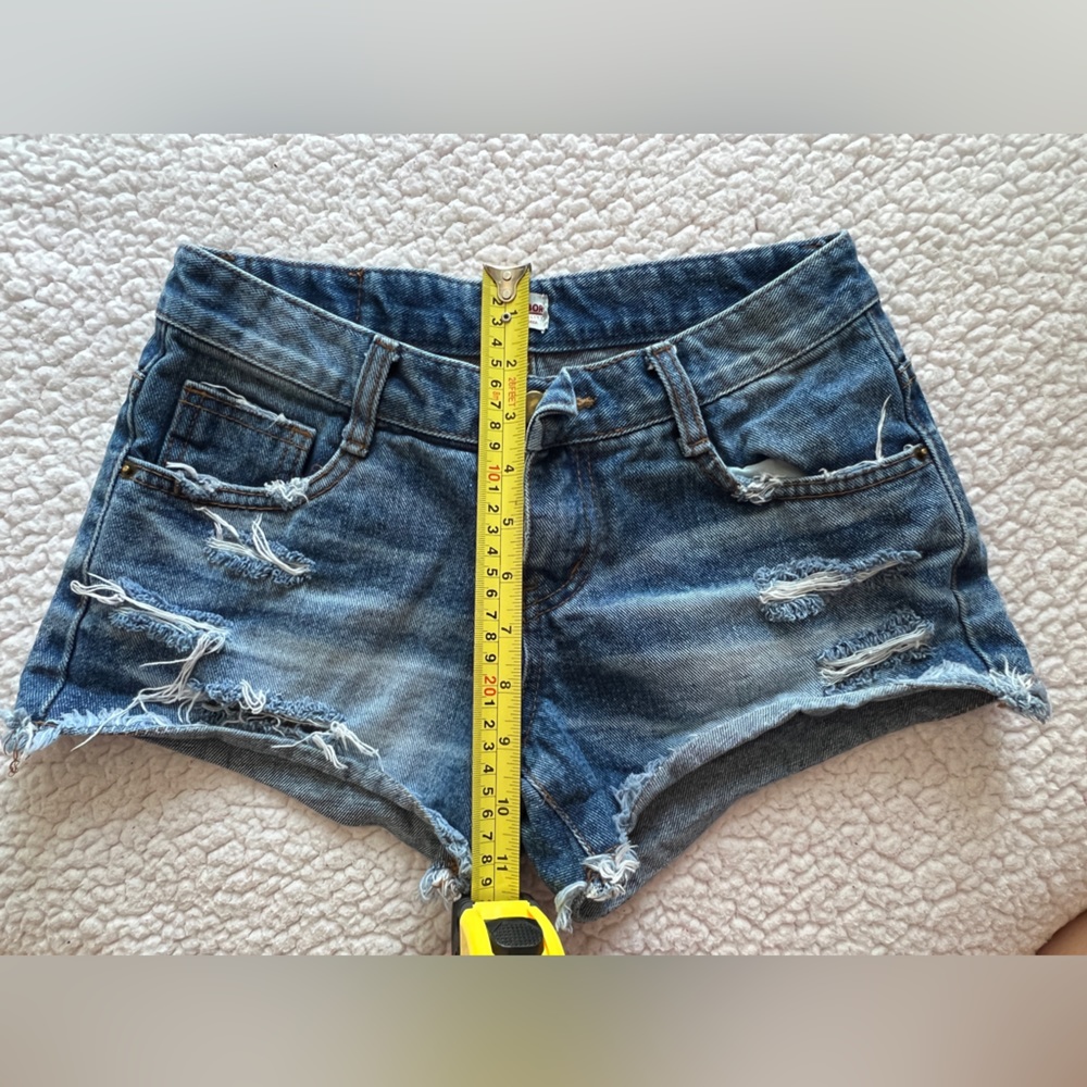 Labor Short - Picture 3 of 4
